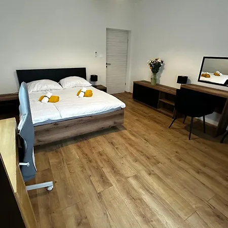 Villa Riviera *
